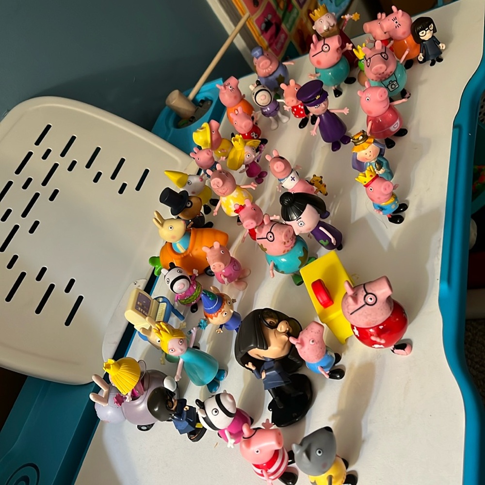 Euc: peppa  pig family collection figurine